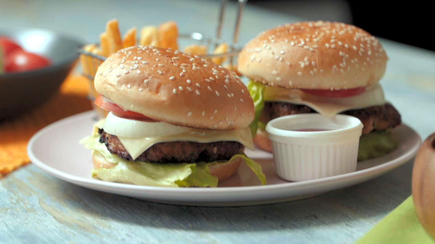 Chicken Burger Recipe in Urdu چکن برگر